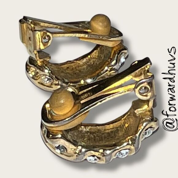 Bundle Sale 3 for $15 | Clip On Earrings READ - Missing Rhinestone - Picture 8 of 10